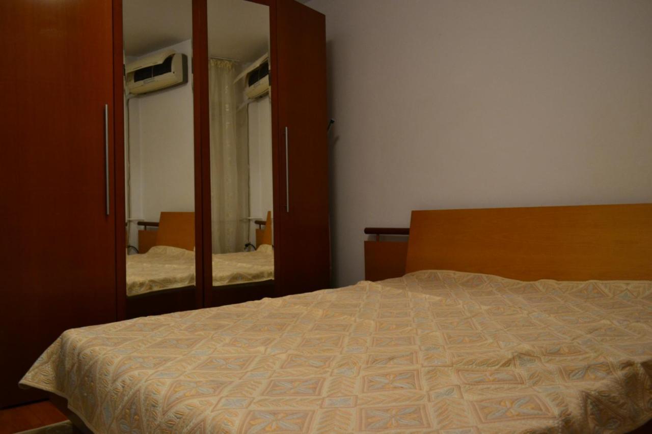 Dreams By The River Apartment Букурещ Екстериор снимка