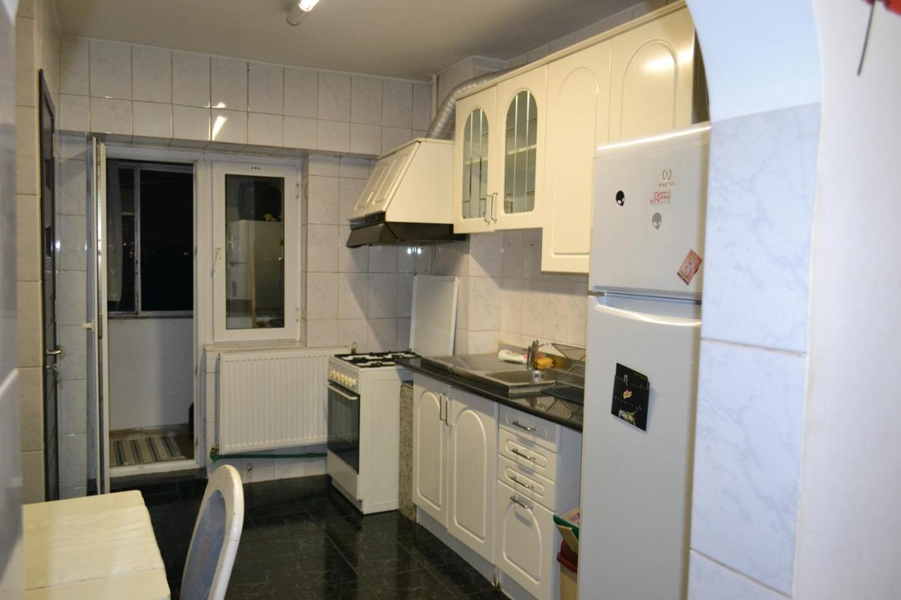Dreams By The River Apartment Букурещ Екстериор снимка